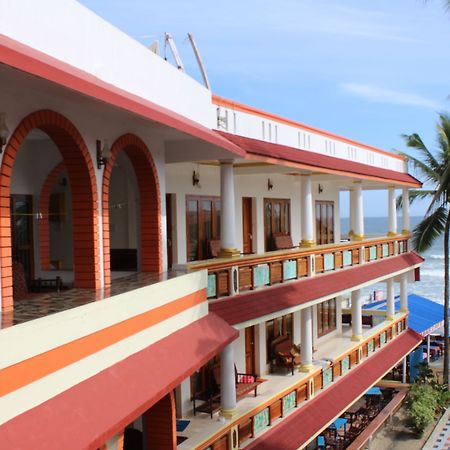 Hotel Sea View Palace - The Beach Hotel, Kovalam Exterior foto