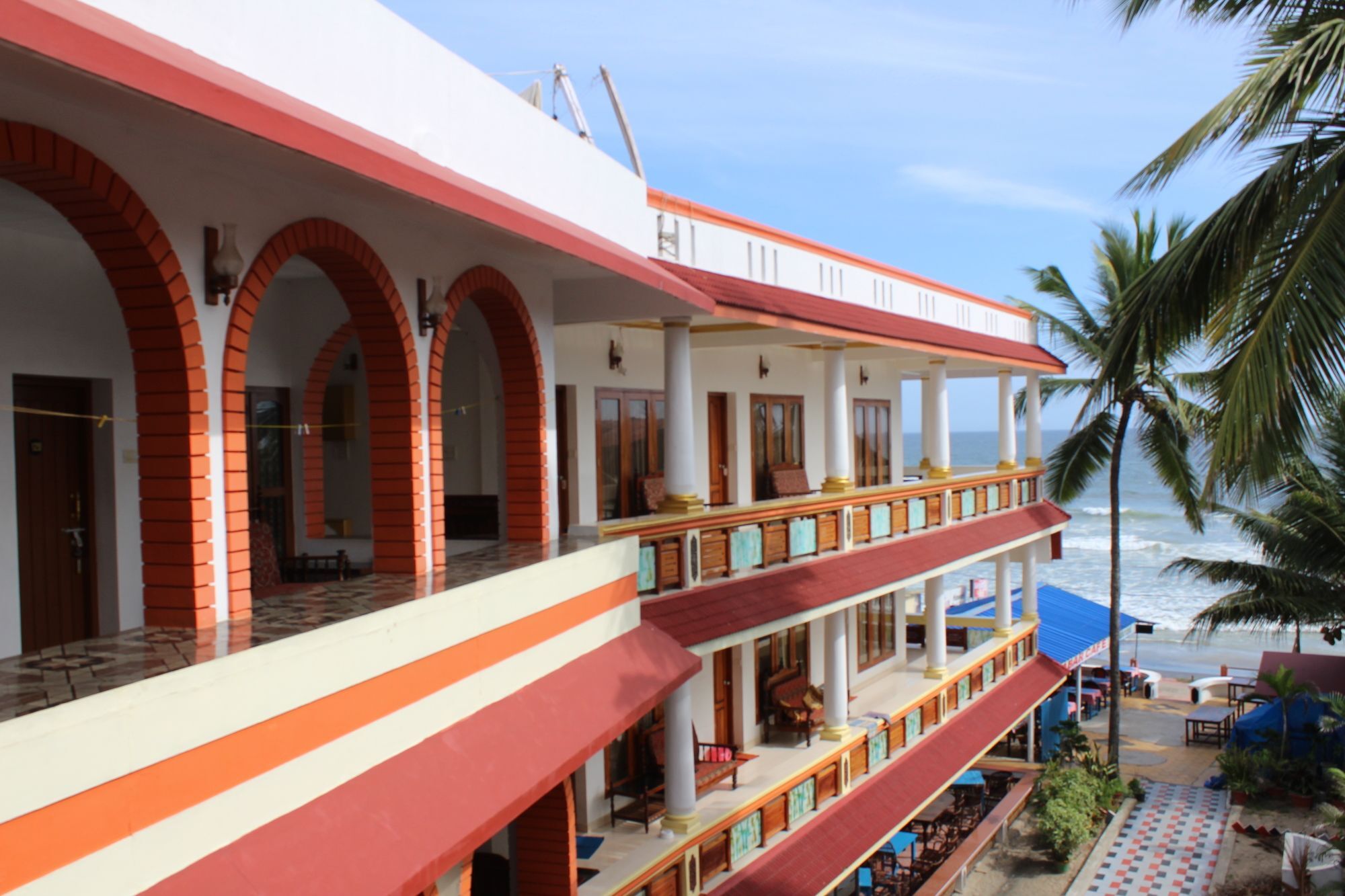 Hotel Sea View Palace - The Beach Hotel, Kovalam Exterior foto